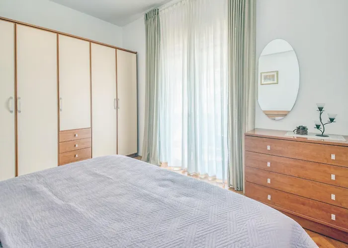 公寓 Marta 扎达尔